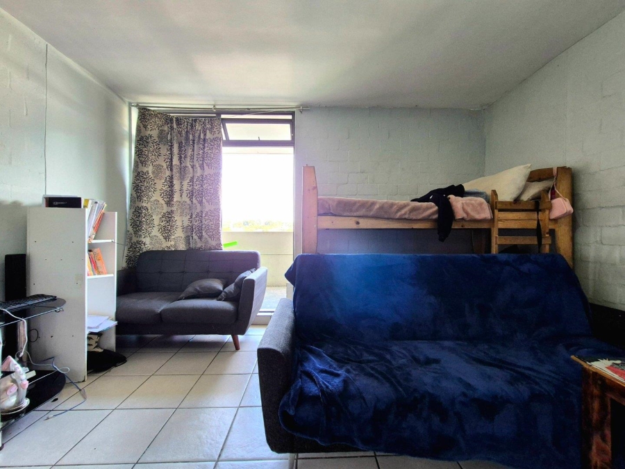 1 Bedroom Property for Sale in Wynberg Western Cape